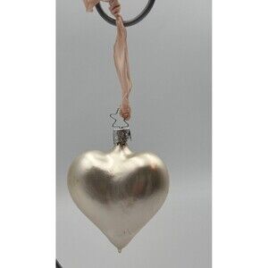 Whitehurst Vintage Pearl Heart Glass Christmas Ornament (incorrect cap) Germany